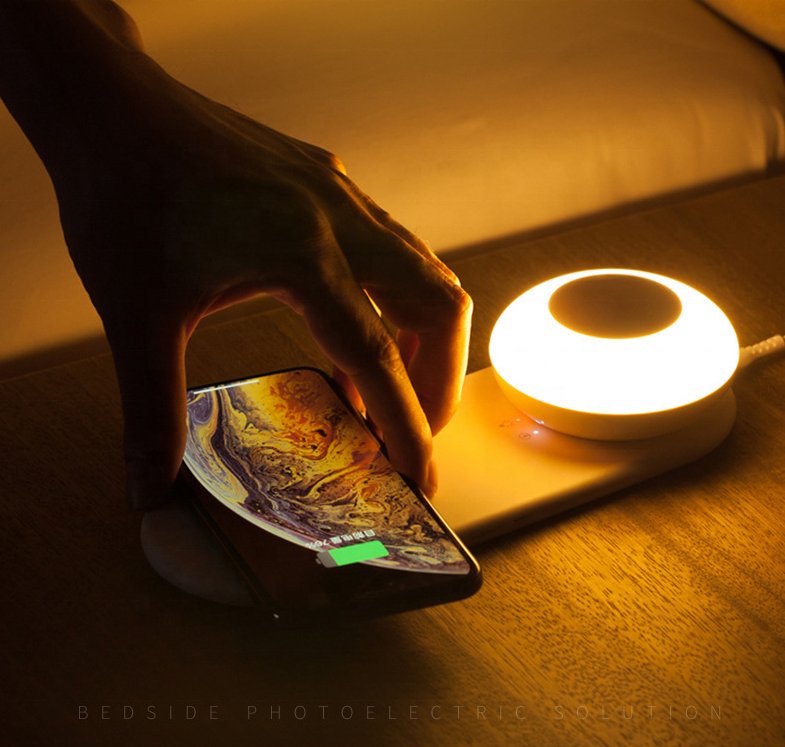 2-in-1 Bedside Night Light & Wireless Pad